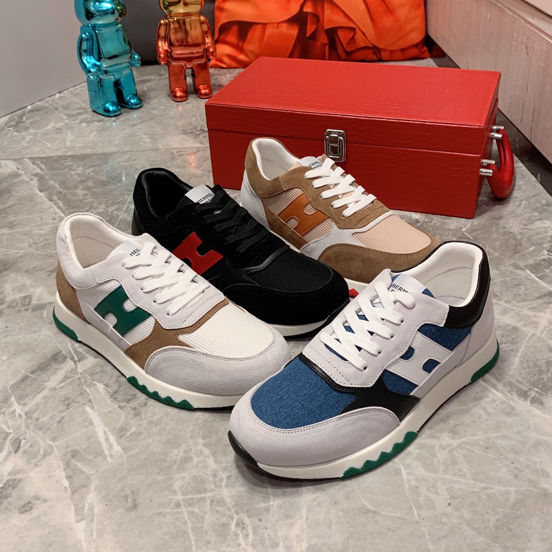 I5     Hermes 爱马仕  最新爆款休闲皮鞋，顶端品牌 奢侈～代购，顶级～质量。专柜同卖产品 鞋面選用进口透气牛皮搭配材质透气羊皮内里精细做工。原版个性时尚柔软橡膠耐磨防滑大底，上脚轻巧舒适，实物拍摄實物更好看，131广州码: 38-44，4色入选