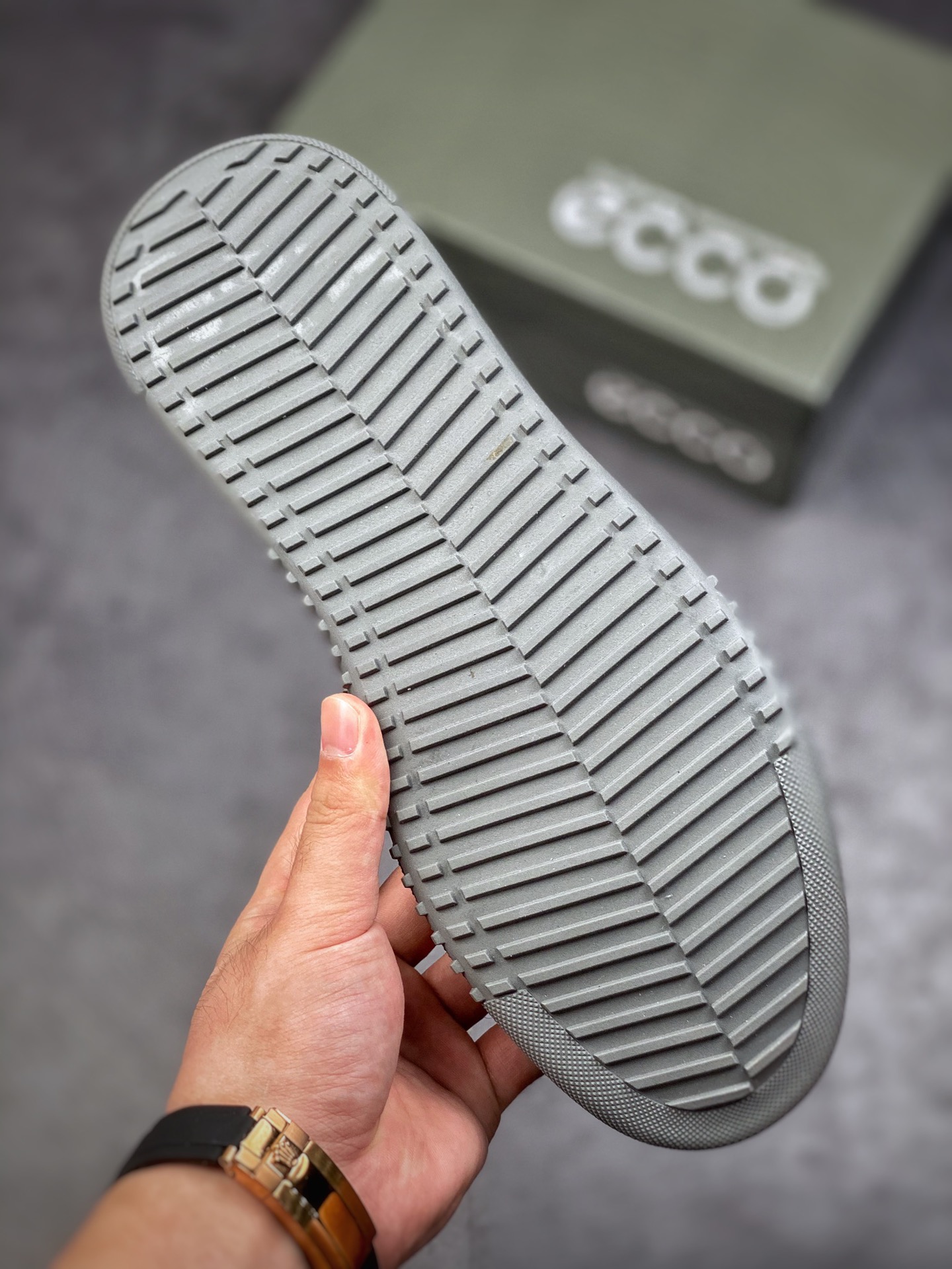 240 ECCO 爱步 黄景瑜同款休闲小皮鞋