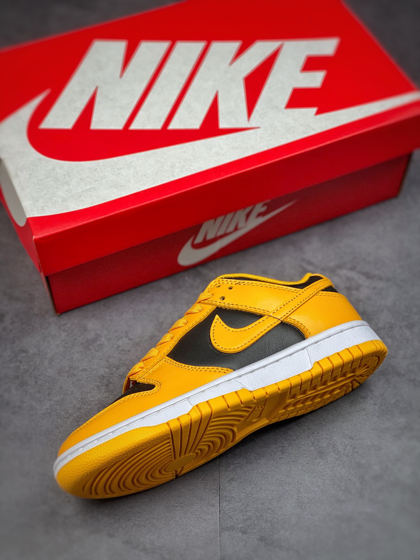 280 Nike SB Dunk Low Goldenrod 肯塔基黑橙 DD1391-004