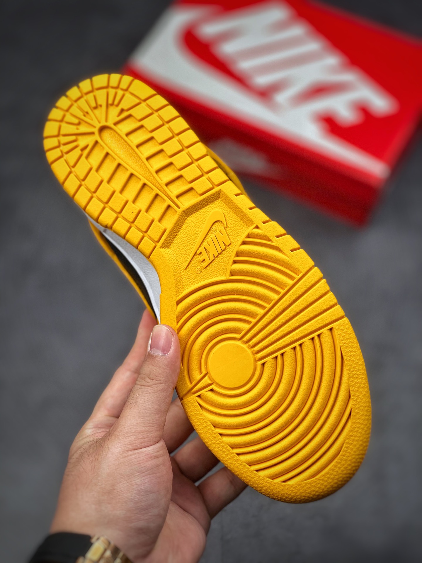 280 Nike SB Dunk Low Goldenrod 肯塔基黑橙 DD1391-004