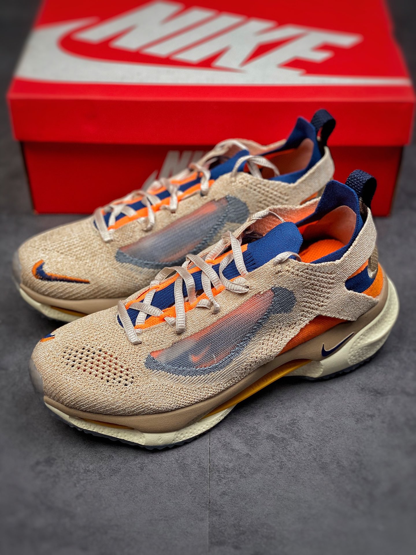 250 Nike Spark Flyknit 新款 整双鞋以燕麦色为主调DD1901-200