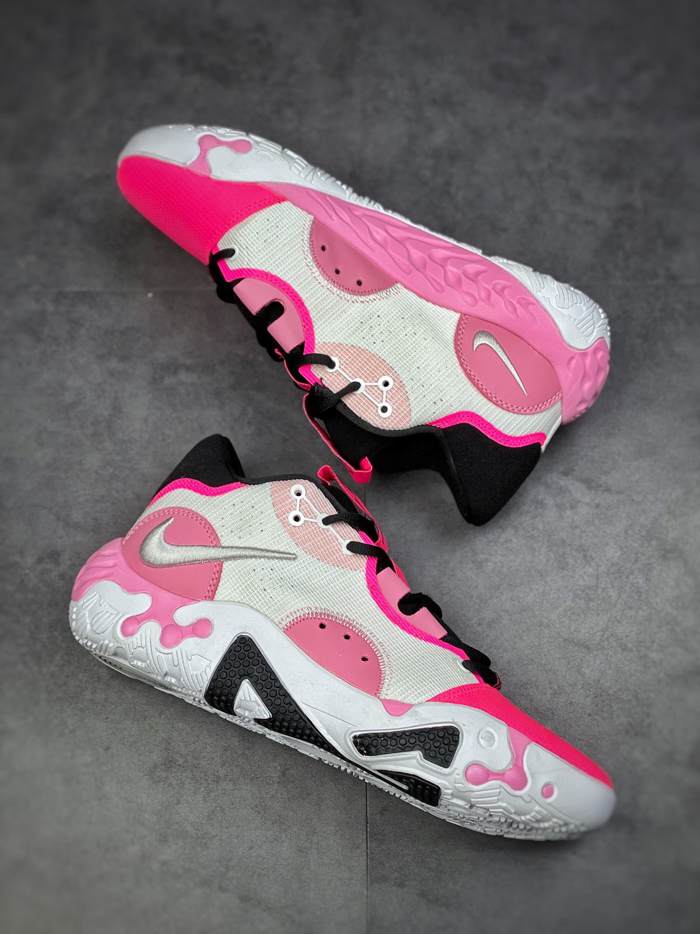 220 Nike PG 6 EP 保罗乔治 六代篮球战靴 DH8447-105