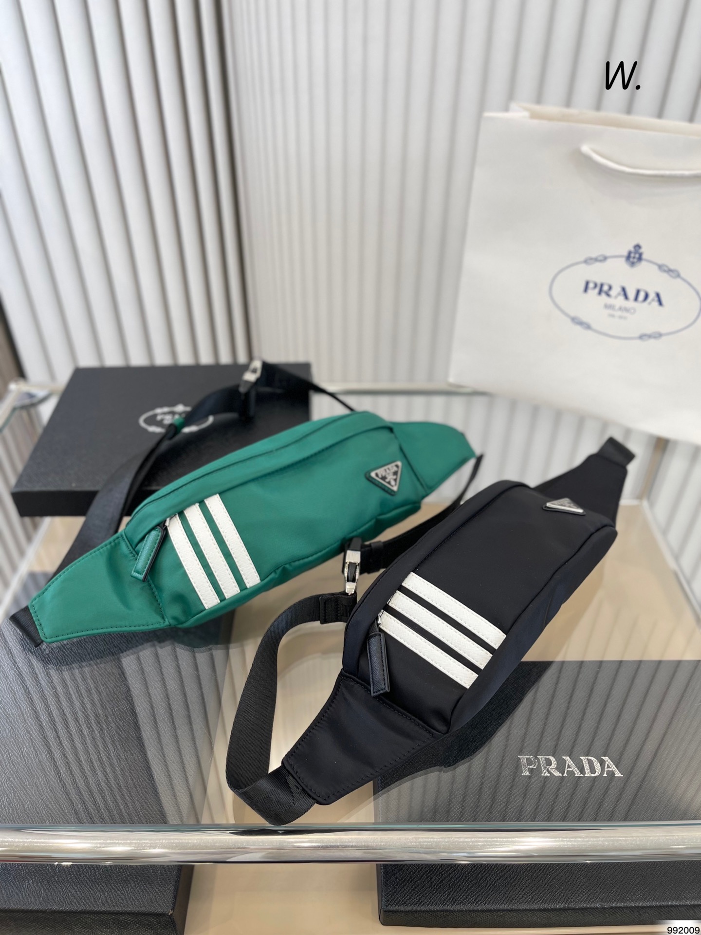 J5 配盒 休闲百搭 一年四季皆可 男女皆可的款式 尺寸25 10