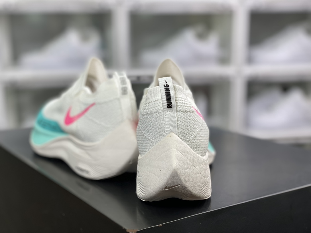 200 耐克ZoomX Vaporfly NEXT%”White/Pink/South Coast Blue”破2系列慢跑鞋DM4386-101