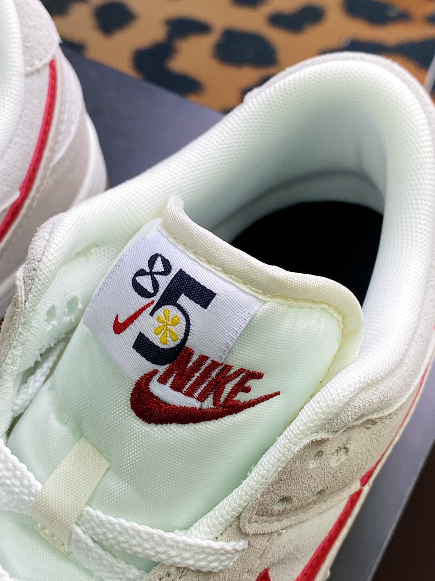 220 SB Dunk Low SE ”85 Double Swoosh Sail Orange”扣篮系列低帮休闲运动滑板板鞋DO9457-100