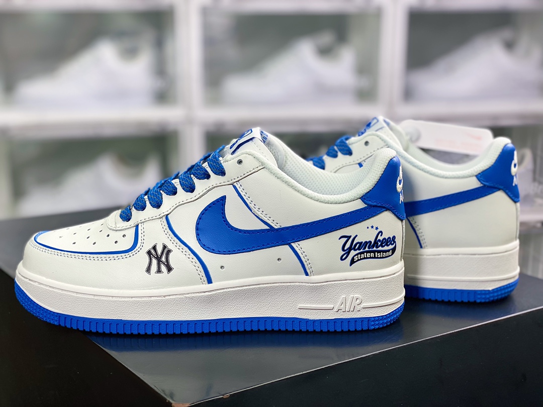 240 MLB x Air Force 1 Low”MLB/Blue”空军一号低帮经典百搭休闲运动板鞋“皮革米白宝蓝边NY印花”BS8806-522