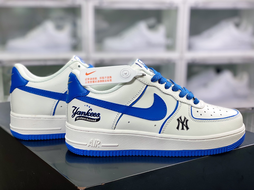 240 MLB x Air Force 1 Low”MLB/Blue”空军一号低帮经典百搭休闲运动板鞋“皮革米白宝蓝边NY印花”BS8806-522