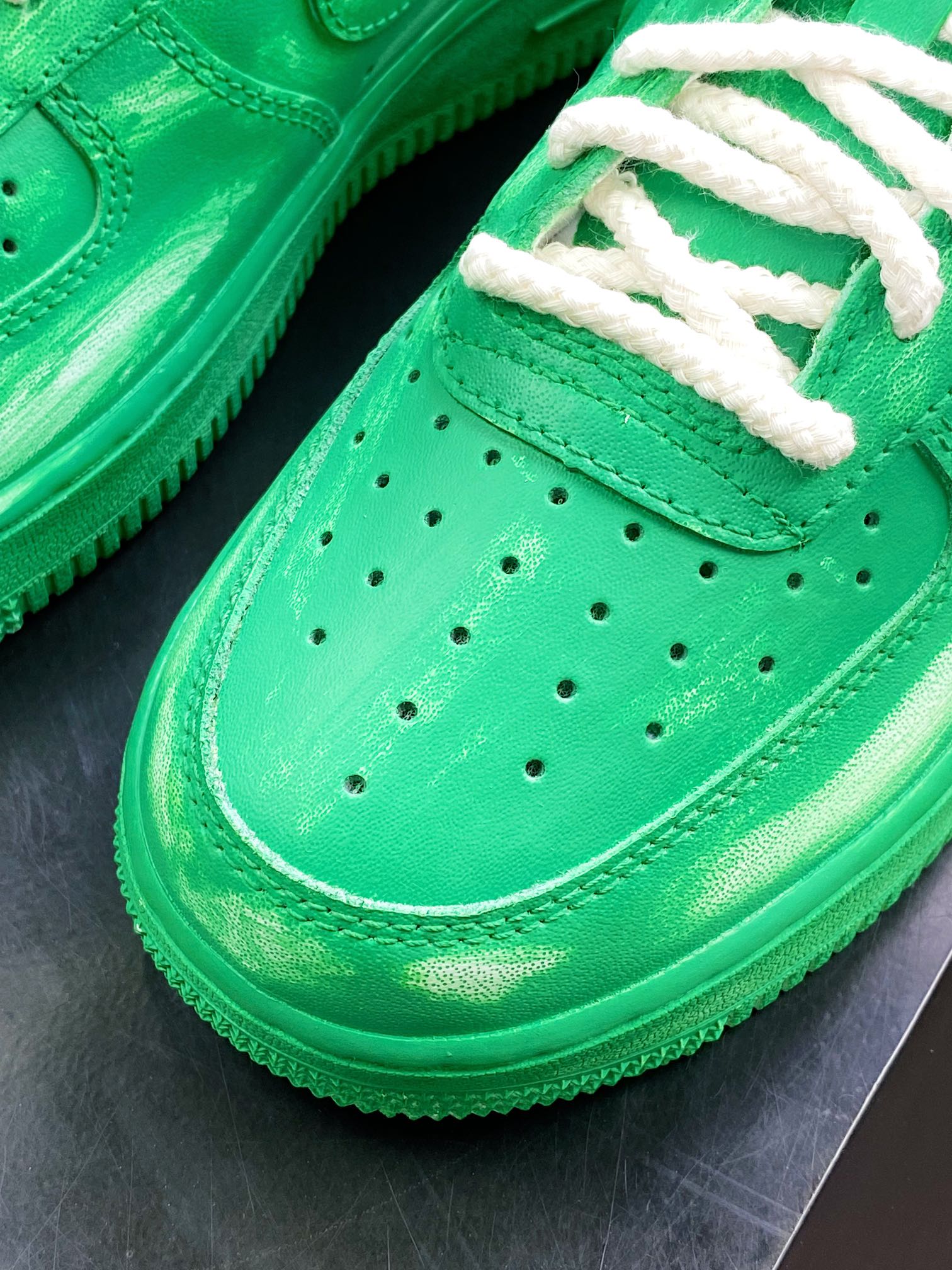 260 Air Force 1 07 LV8”Grass Green”空军一号经典低帮百搭休闲运动板鞋“做旧草绿鞋链”CW2288-111