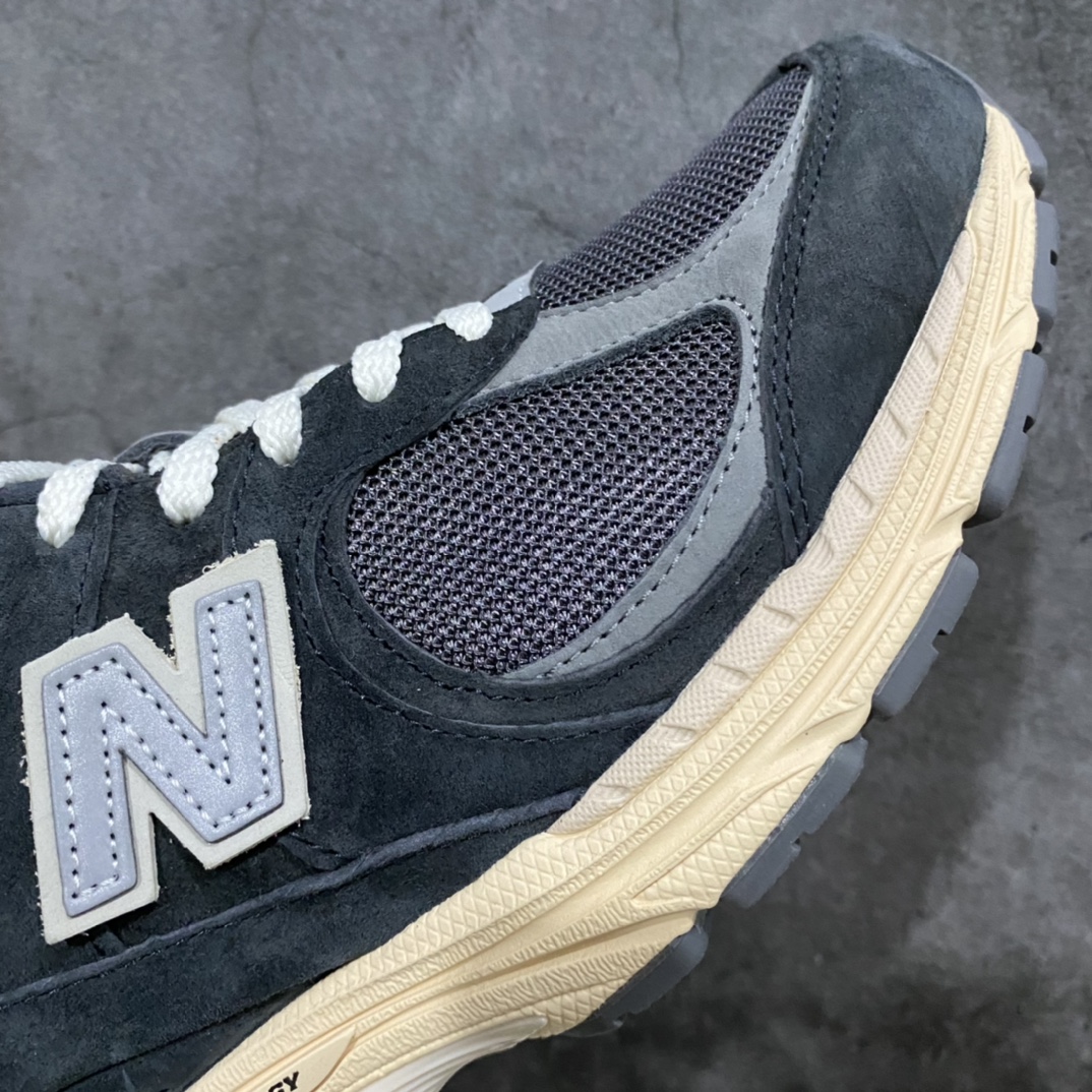 图片[6]-外贸纯原 新百伦NB New Balance 2002R碳灰色 原厂数据开发 原厂网纱 正确卡色皮料冲裁组合 匠心打造 耗时两个月开发完成 工艺极其复杂难度可想而知 新开独立私模大底 全网唯一正确做旧组合大底 高端零售专供产物 尺码：36/46.5-选品中心