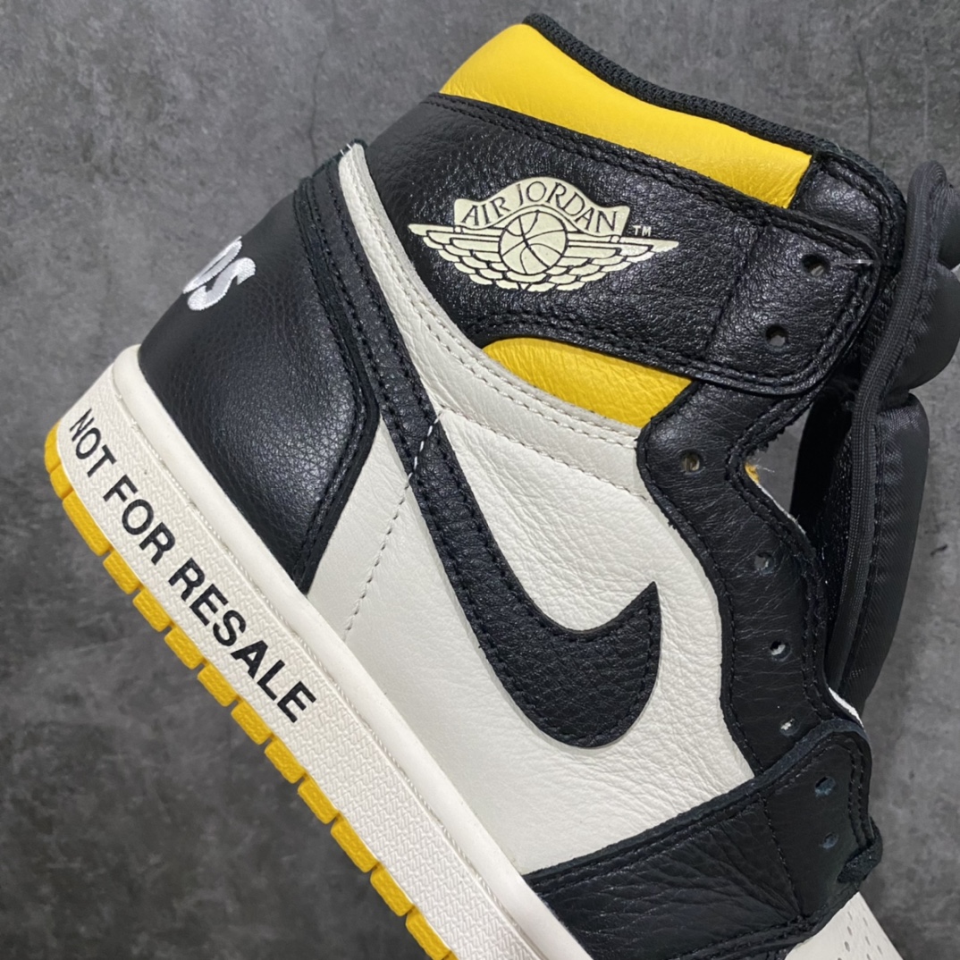 图片[7]-Air Jordan AJ1 NRG “No L’s” 禁止转卖黑黄 861428-107 细节百分百区别市面 刺绣 排气孔 鞋带口 皮料裁剪 大底纹路 车线 印刷 飞翼 中底 背胶 公司工艺无需多言 碾压各路复刻 入了正品朋友不妨自行对比 尺码 40 40.5 41 42 42.5 43 44 44.5 45 46 47.5-选品中心