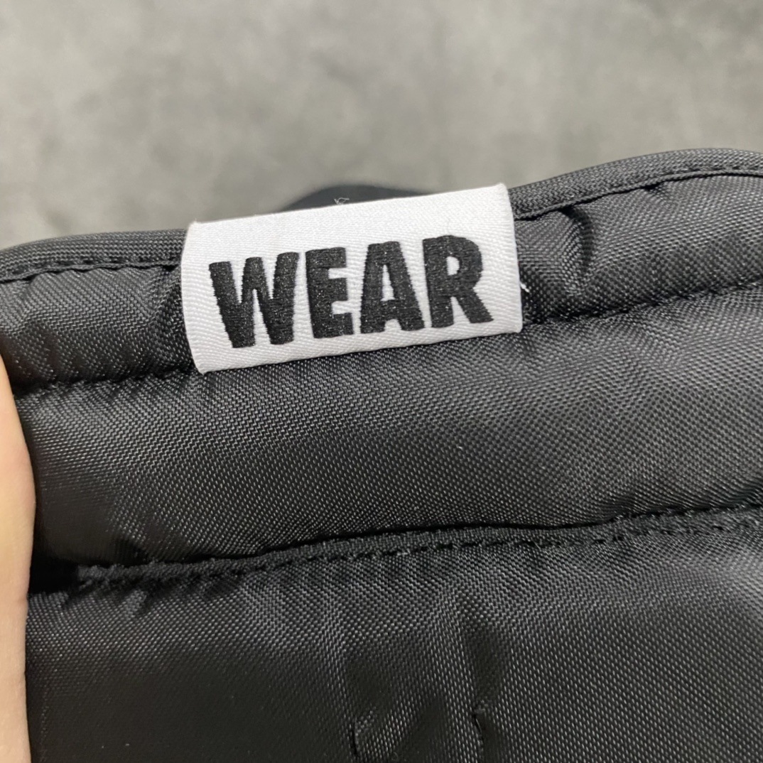 图片[6]-Air Jordan AJ1 NRG “No L’s” 禁止转卖黑黄 861428-107 细节百分百区别市面 刺绣 排气孔 鞋带口 皮料裁剪 大底纹路 车线 印刷 飞翼 中底 背胶 公司工艺无需多言 碾压各路复刻 入了正品朋友不妨自行对比 尺码 40 40.5 41 42 42.5 43 44 44.5 45 46 47.5-选品中心