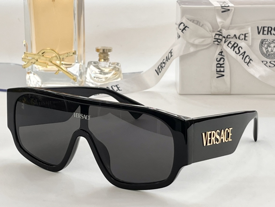 VERSAC*MODEL4439SIZE145