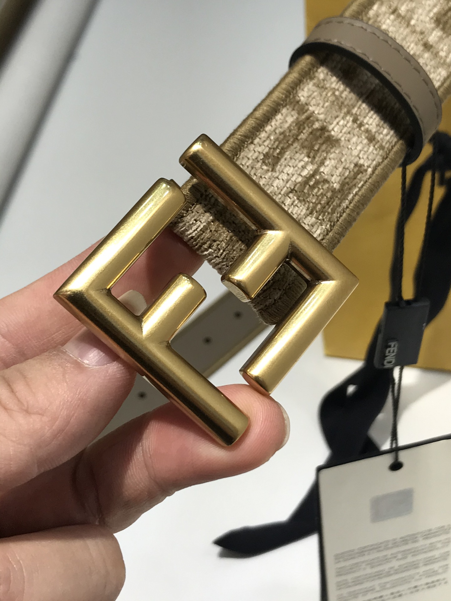 配送专柜包装打孔针宽35MM原版提花