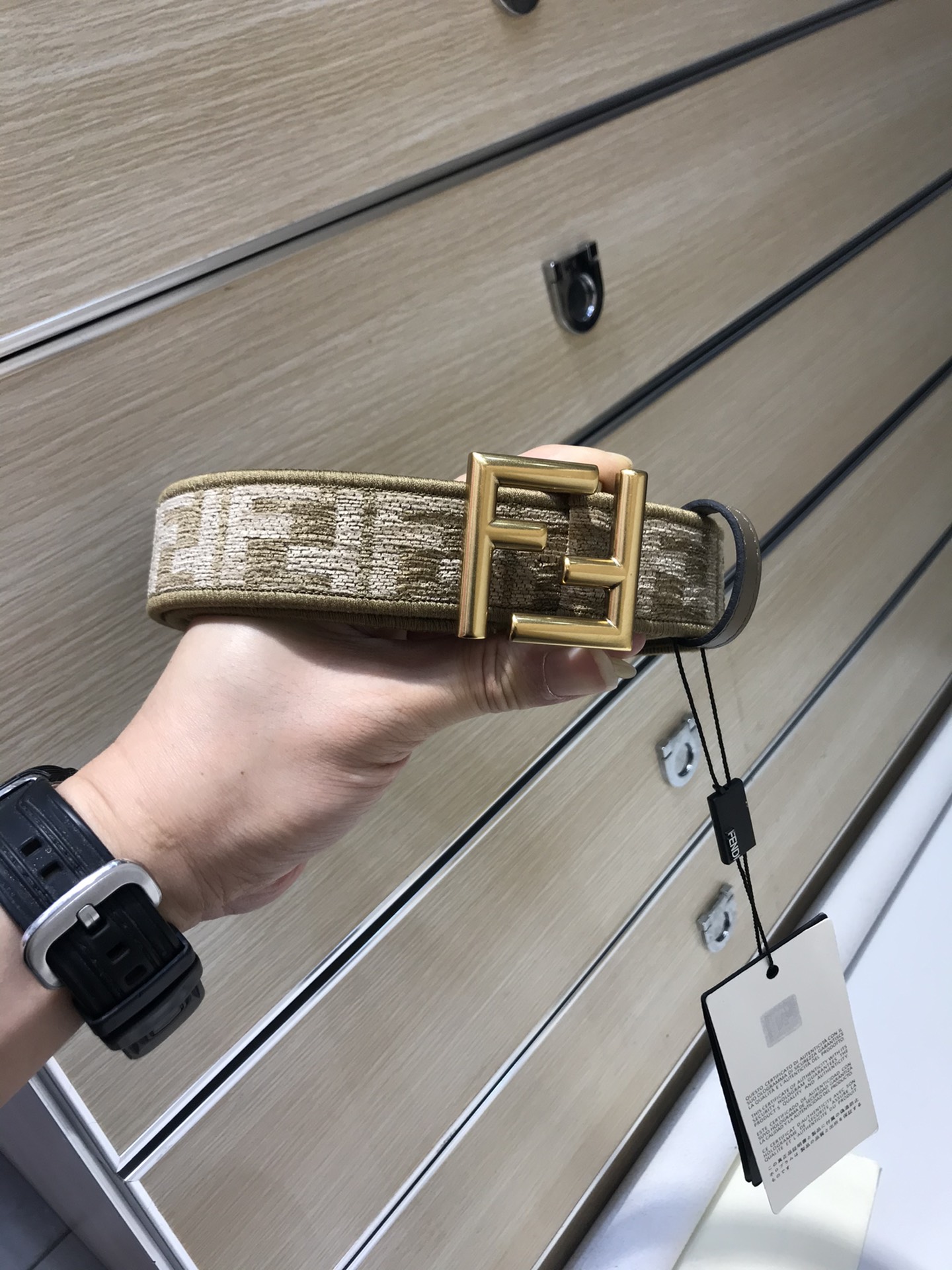 配送专柜包装打孔针宽35MM原版提花