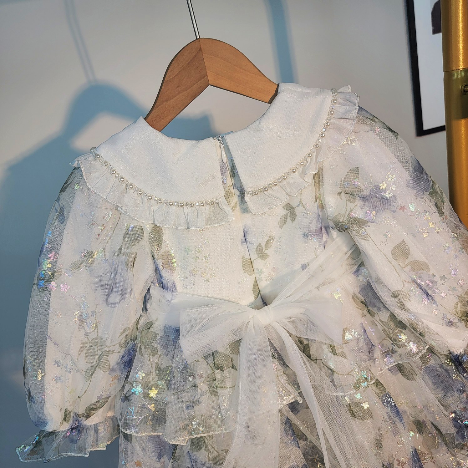 “Valentin0 Valentino 2022 Fall Children’s Dress: High-Quality Fabric, Variety of Sizes Available” - 图片 5