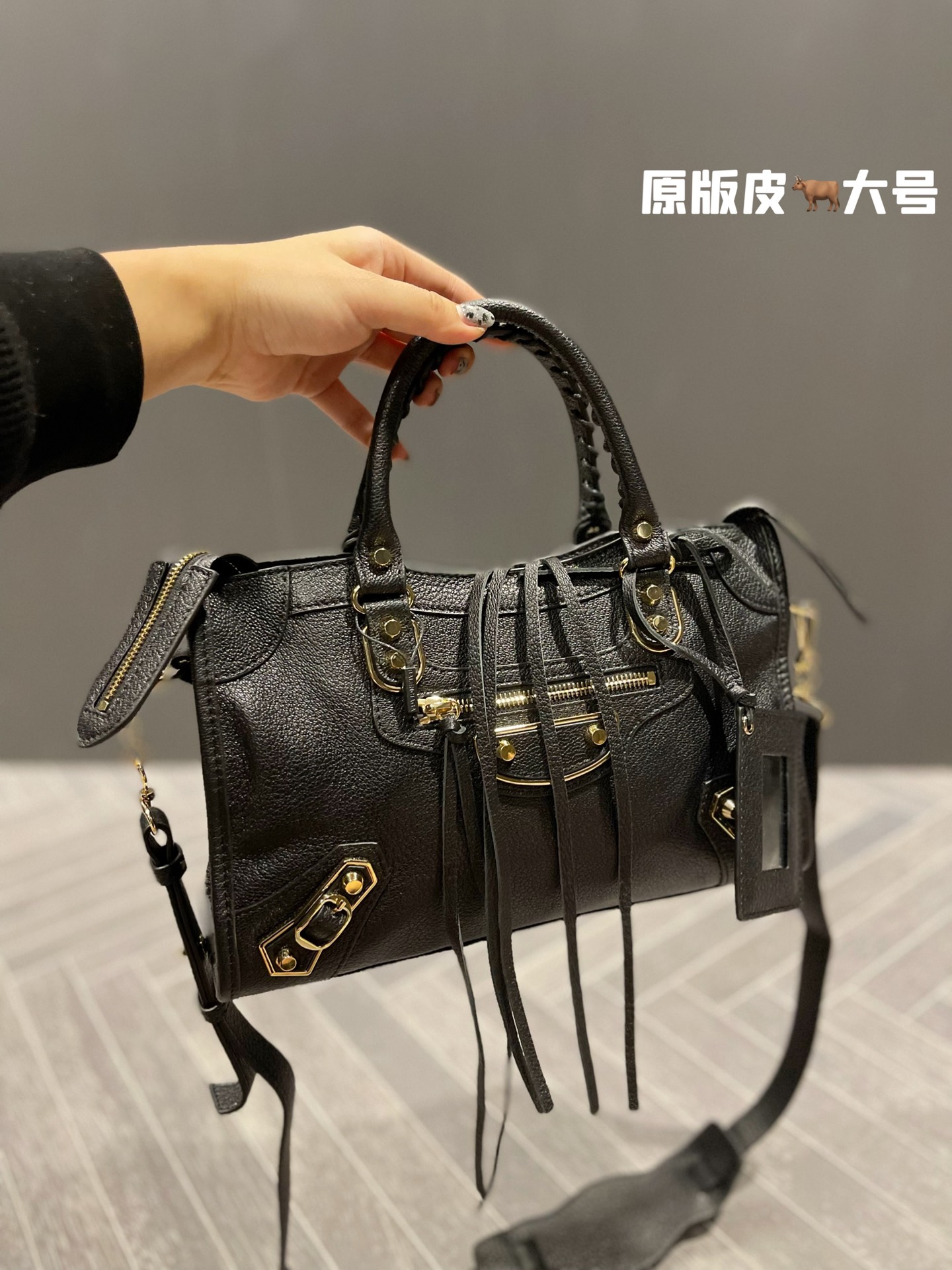 Balenciaga Sacs À Bandoulière & À Épaule Noir Cuir de vache Peau chèvre mouton Mini