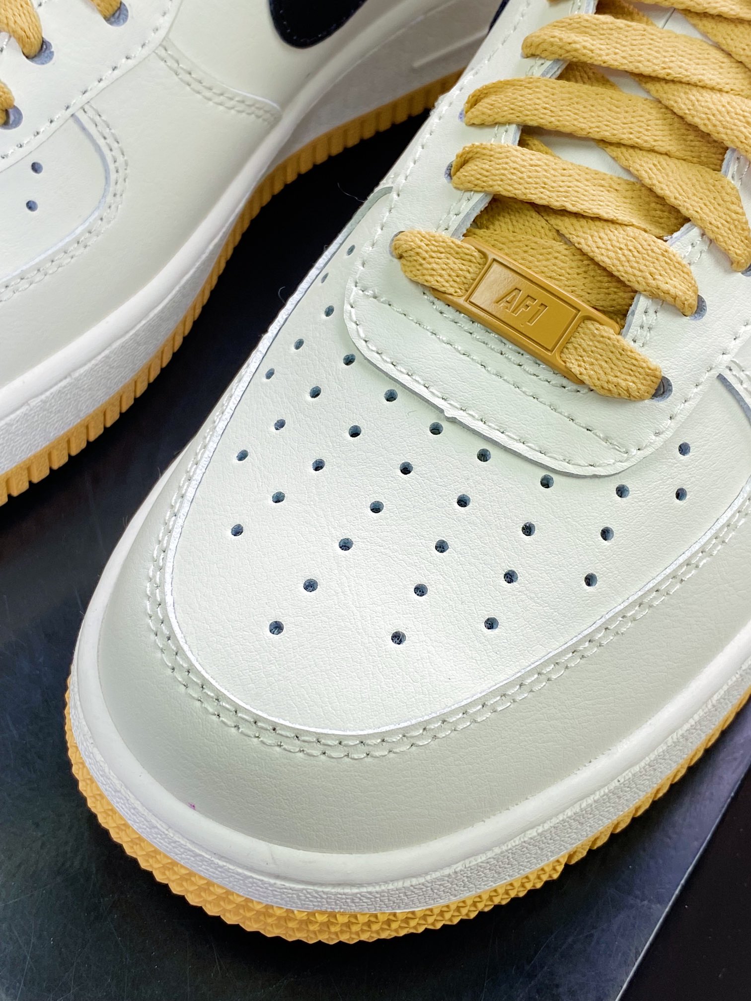 200  By You Air Force 1'07 Low Retro SP空军一号低帮经典百搭休闲运动板鞋FD9063-101