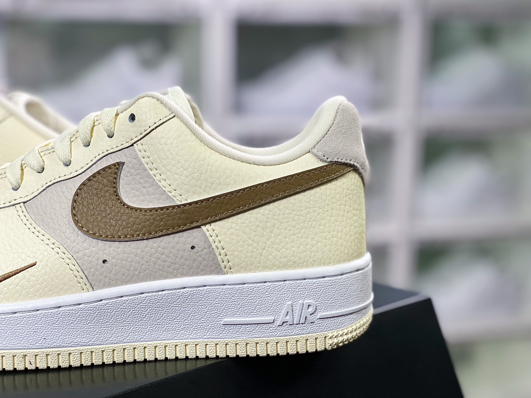 200  Air Force 1’07 QS”Milk White/Brown”空军一号经典低帮百搭休闲运动板鞋FB8483-100