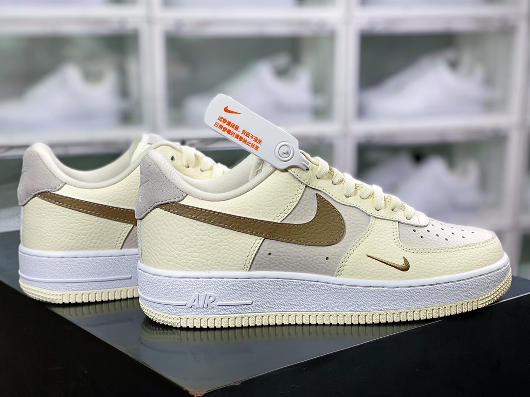 200  Air Force 1’07 QS”Milk White/Brown”空军一号经典低帮百搭休闲运动板鞋FB8483-100