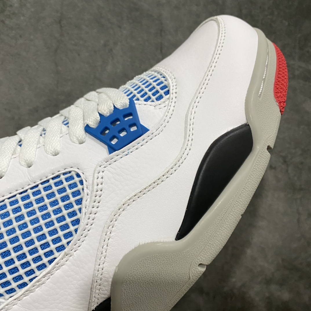 图片[6]-新DT纯原 Air Jordan AJ4 Retro 白蓝红鸳鸯 CI1184-146 目前市场上众多版本中最好的一个版本 原鞋开发原楦原纸板同源开发 完美呈现乔4的版型 内侧正确双色网格 还原细节 原厂皮料 正确气垫颜色 正确网格工艺 正确拉帮工艺 全鞋原装材料制作 原档案原模具打造 支持全方位与正品对比 尺码：40 40.5 41 42 42.5 43 44 44.5 45 46 47.5-选品中心