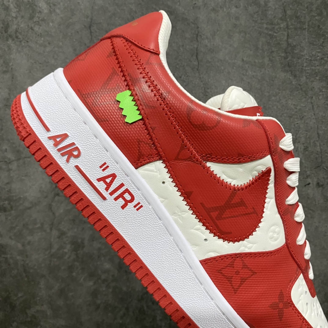 图片[7]-莞产LV x Air Force 1白红 目前市场最正确版 懂货的来 正确的钩子大小 （市面版本过小） 正确老花 压花比例以及各位置正确的对位！ 正确鞋舌长度及厚度（市面要么过短要么过长过薄） 正确鞋带孔8个（女鞋为7个） 正确鞋头冲孔数量（除最外排固定2个 其余没排女码比男码少1个） 目前此版本 尺码：38-45🐎 另有其他版本供应！-选品中心