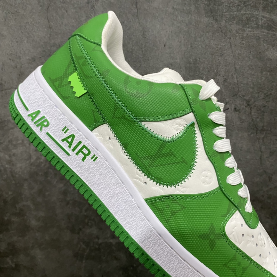 图片[7]-莞产LV x Air Force 1白绿 目前市场最正确版 懂货的来 正确的钩子大小 （市面版本过小） 正确老花 压花比例以及各位置正确的对位！ 正确鞋舌长度及厚度（市面要么过短要么过长过薄） 正确鞋带孔8个（女鞋为7个） 正确鞋头冲孔数量（除最外排固定2个 其余没排女码比男码少1个） 目前此版本 尺码：38-45🐎 另有其他版本供应！-选品中心
