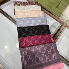 💟‼️GUCCI最最最值得入的经典款 顶级品相 真心赞手感很好 推荐多入几色 送礼自用给力❗️超级重磅,品质极好,下手要 💟‼️GUCCI最最最值得入的经典款 顶级品相 真心赞手感很好 推荐多入几色 送礼自用给力❗️超级重磅,品质极好,下手要