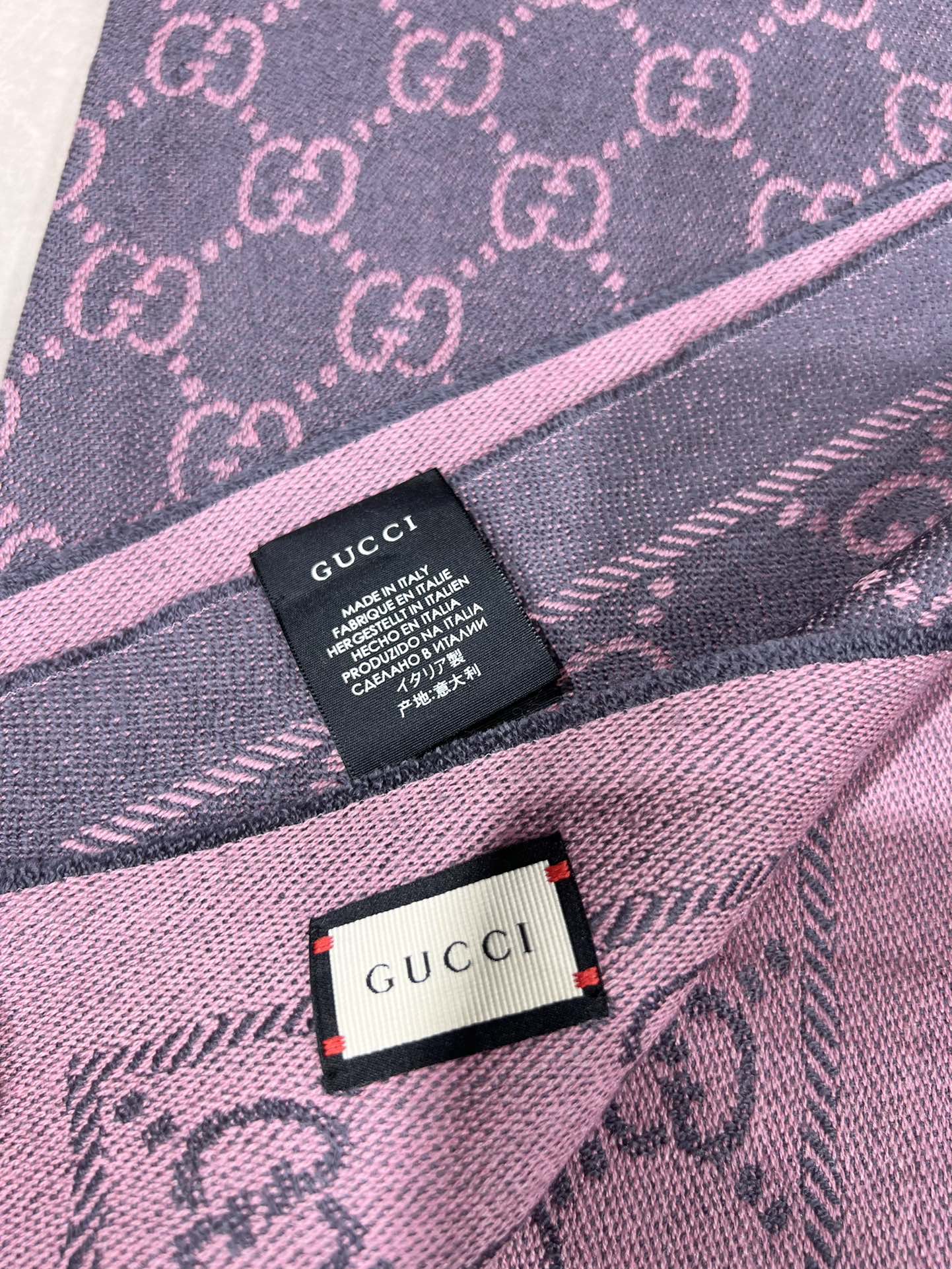 💟‼️GUCCI最最最值得入的经典款 顶级品相 真心赞手感很好 推荐多入几色 送礼自用给力❗️超级重磅,品质极好,下手要 💟‼️GUCCI最最最值得入的经典款 顶级品相 真心赞手感很好 推荐多入几色 送礼自用给力❗️超级重磅,品质极好,下手要