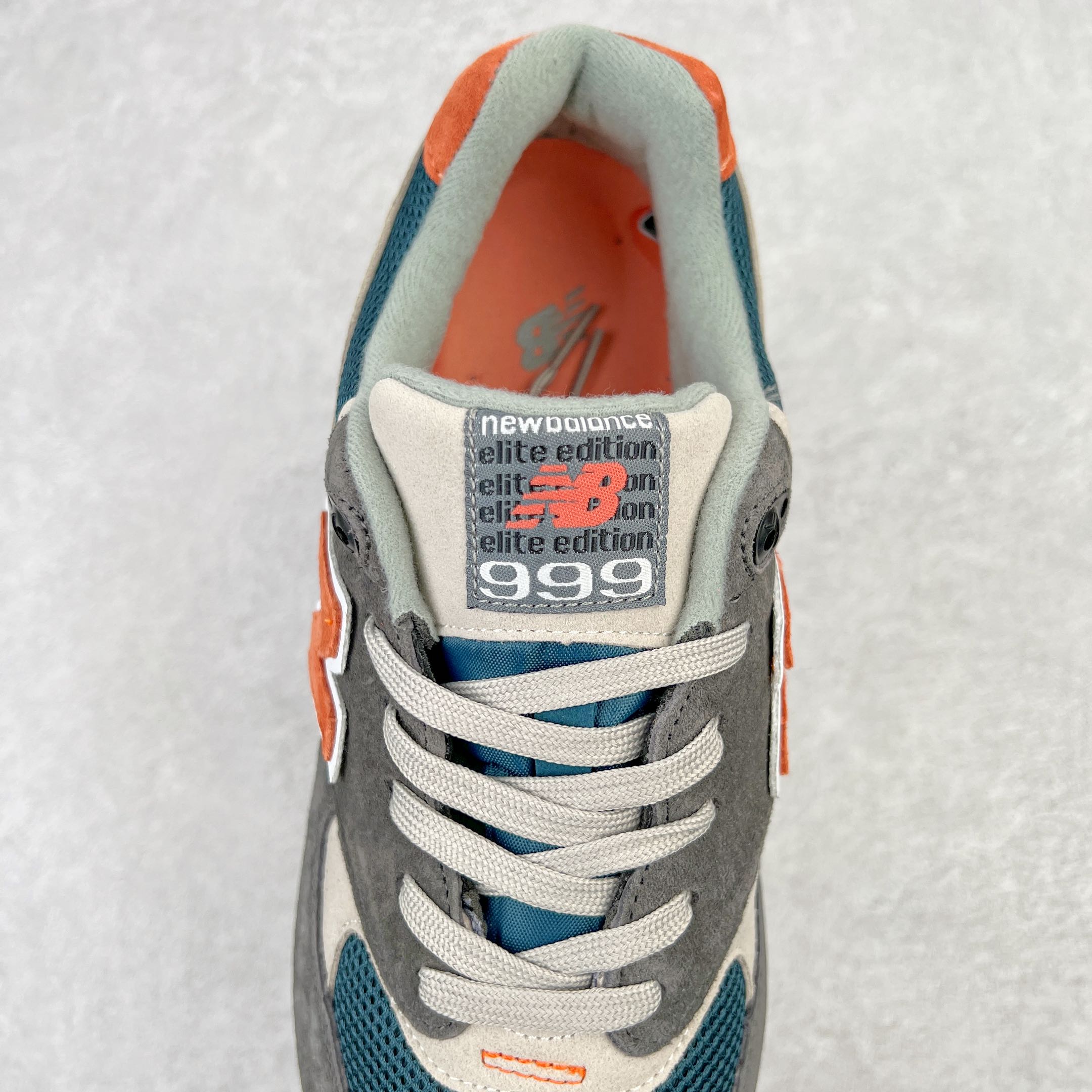 图片[5]-零售💰270 原厂渠道 与正品无任何区别‼️nNew Balance NB999系列 美潮高端原装原装套楦 真正的正品修长鞋型 早期外围实体充正案例无数，外贸客户指定订单前后掌分段组合大底 内置科技软底 缓震效果极佳日系潮人必备款 尺码同步专柜 Size：36 37 37.5 38 38.5 39.5 40 40.5 41.5 42 42.5 43 44 编码：Hby2936070-运动鞋