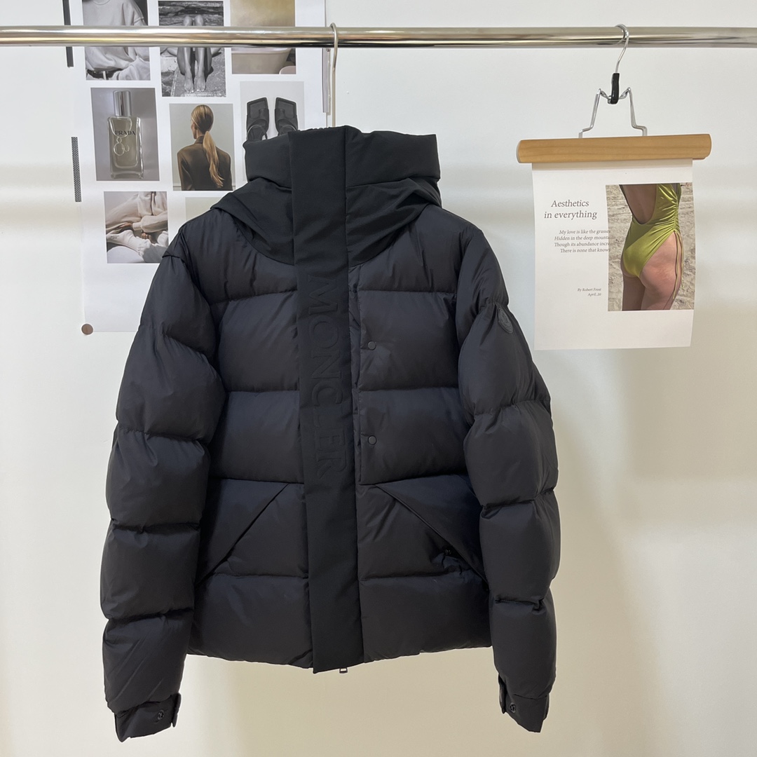 Moncler Clothing Down Jacket Black