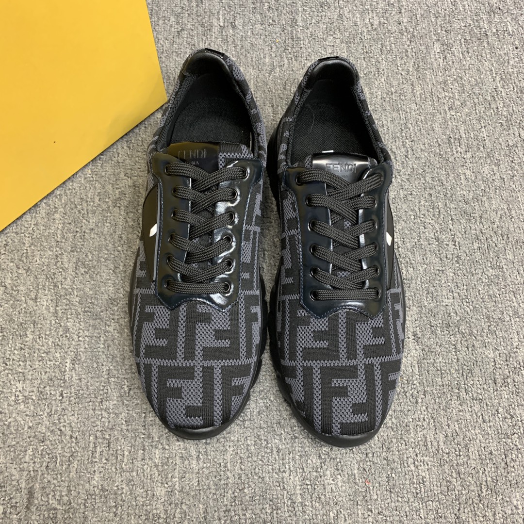 NO:272463,【FENDI】Men's casual sneakers, high-end quality!  Imported cowhide material on the upper is matched with high-tech high-density fly-woven fabric, mesh lining, breathable, comfortable, TPU lightweight original sole, versatile and fashionable, 38-46 (38, 45, 46 custom made without return), batch, fendi, sneakers, cowhide19860909【FENDI】男士休闲运动鞋,高端品质！鞋面进口牛皮材质搭配高科技高密度飞织布料,网布内里,透气,舒适,TPU轻便原版大底,百搭时尚,码数38-46（38,45,46订做不退换）,批,,fendi,sneakers,cowhide,Men's shoes