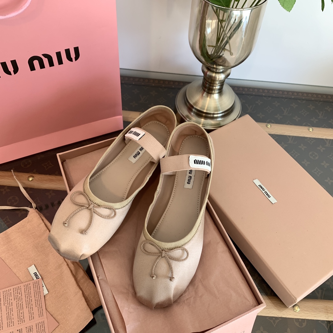 Miu Miu ballet flats satin round toe flat