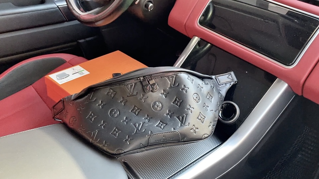 Louis Vuitton 路易威登 LV  腰包 实拍
