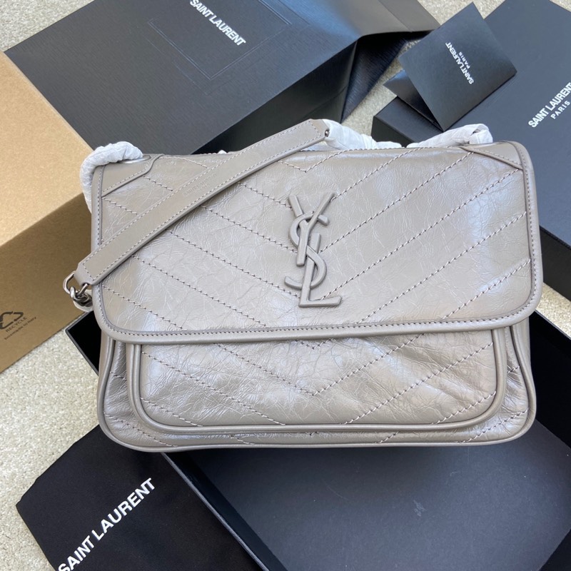 Saint Laurent 油腊浅灰/古银 NIKI～28cm 爆裂纹 超多明星 同款