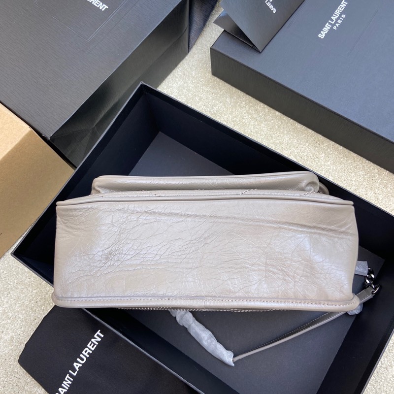 Saint Laurent 油腊浅灰/古银 NIKI～28cm 爆裂纹 超多明星 同款