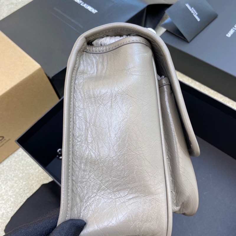 Saint Laurent 油腊浅灰/古银 NIKI～28cm 爆裂纹 超多明星 同款