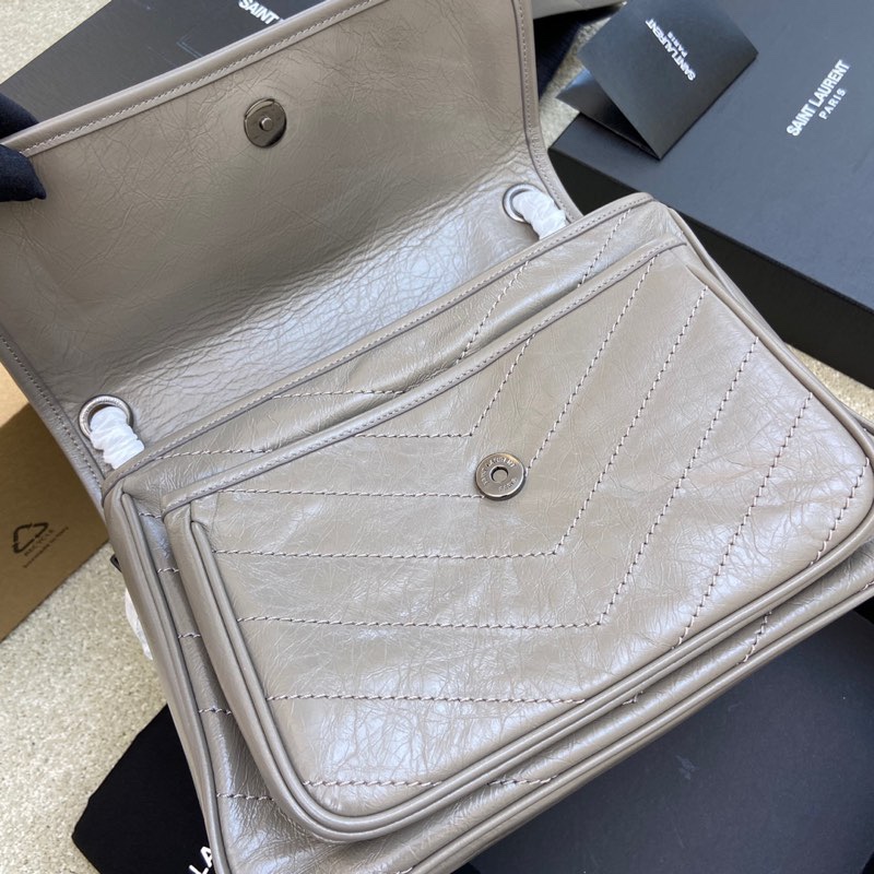 Saint Laurent 油腊浅灰/古银 NIKI～28cm 爆裂纹 超多明星 同款