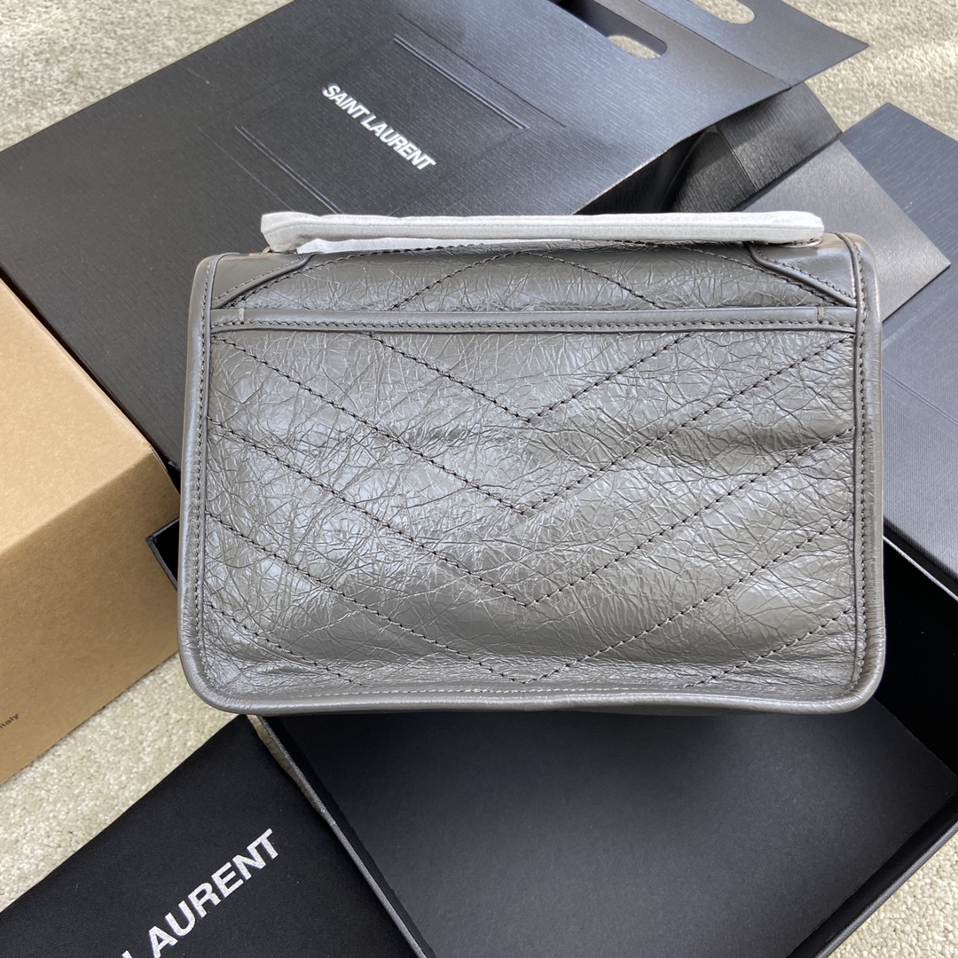 Saint Laurent 油腊深灰/古银 NIKI～22cm 爆裂纹 超多明星 同款