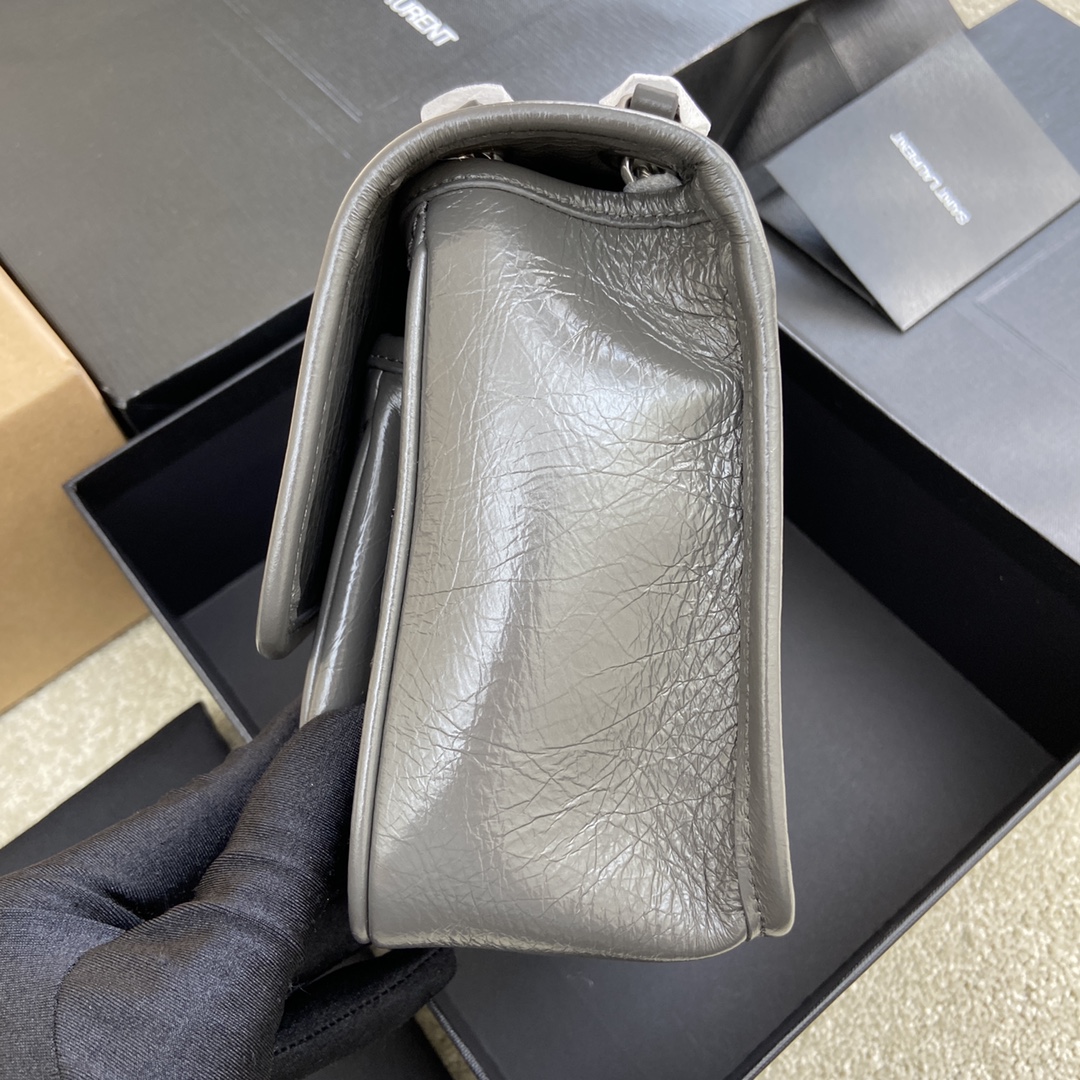 Saint Laurent 油腊深灰/古银 NIKI～22cm 爆裂纹 超多明星 同款