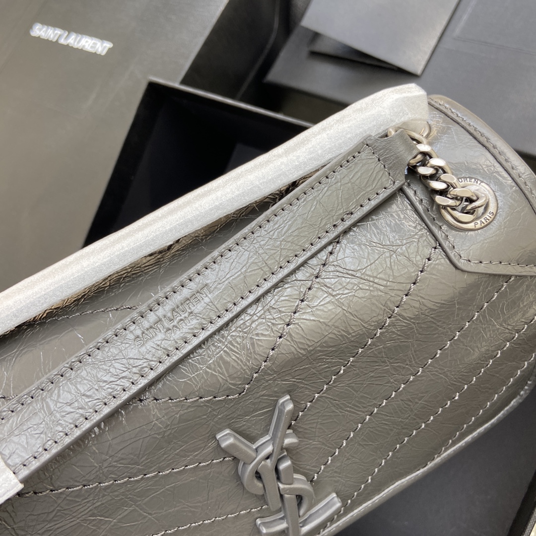 Saint Laurent 油腊深灰/古银 NIKI～22cm 爆裂纹 超多明星 同款