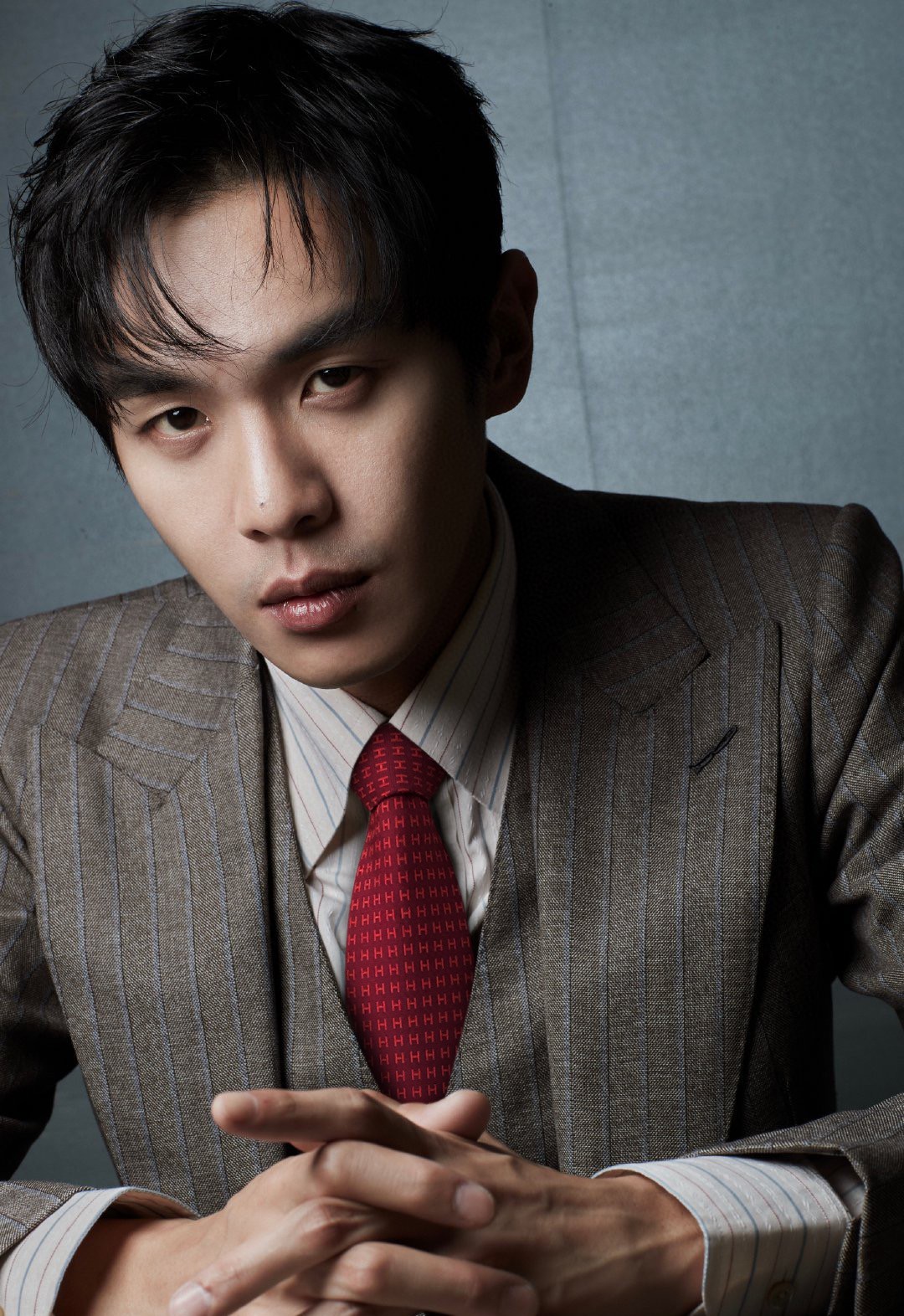 Hermes爱马仕100%顶级斜纹真丝亮色H领带