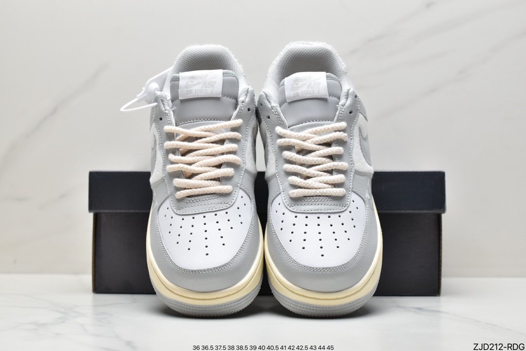 240  Air Force 1 07 LV8”Good Bye”空军一号经典低帮板鞋DO5220-166