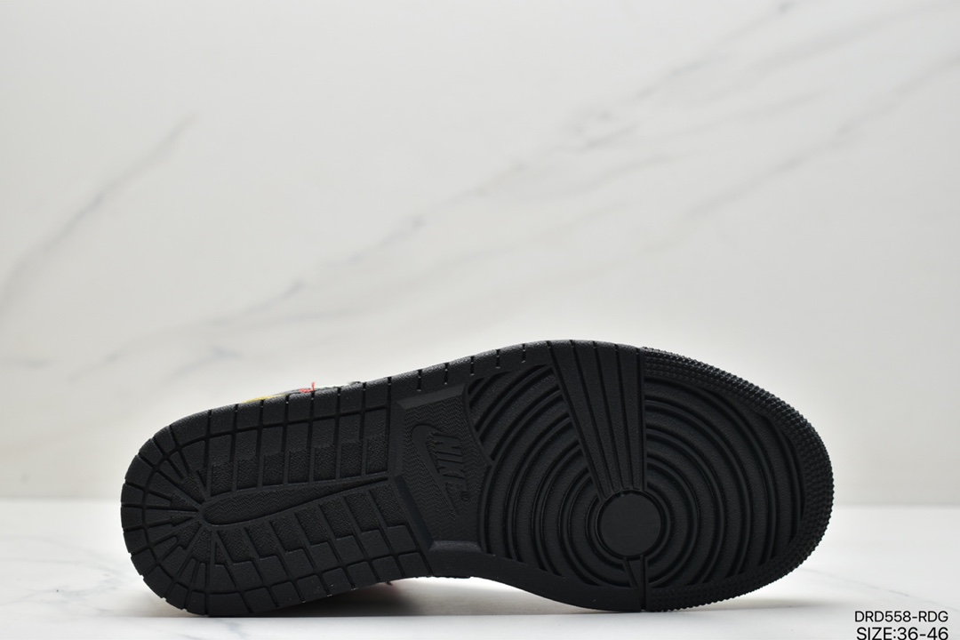 110 乔丹 Air Jordan 1 MidAJ1乔丹一代中帮经典复古文化休闲运动篮球鞋 554724