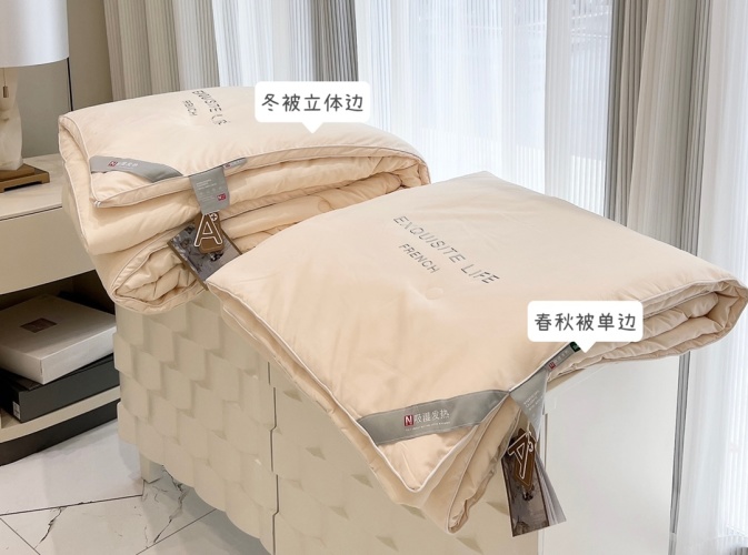 Exquisite Life French Style Down Comforter for All Seasons - Warm and Cozy