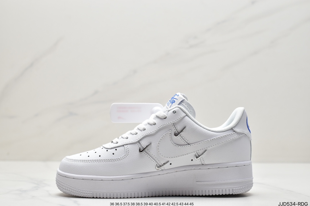 130 Air Force 1 Low ’07 ”All white” “联名小银勾” 全白的空军一号CT1990-100