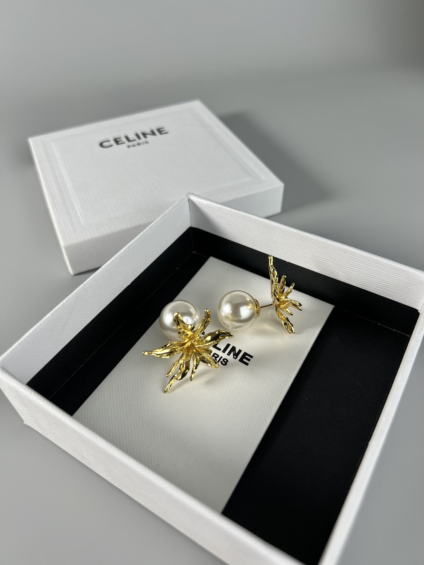 Celine 珍珠 耳钉
