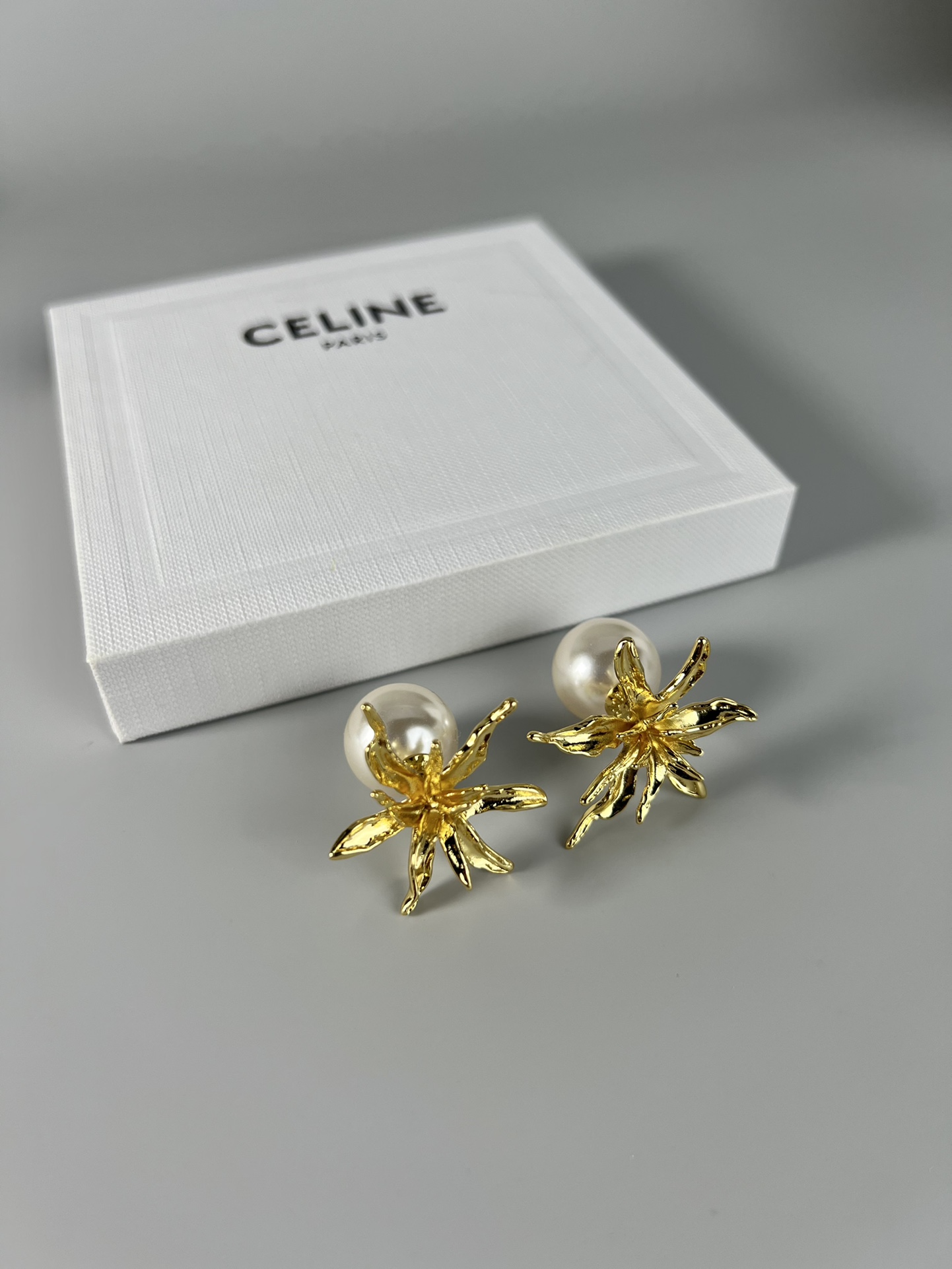 Celine 珍珠 耳钉