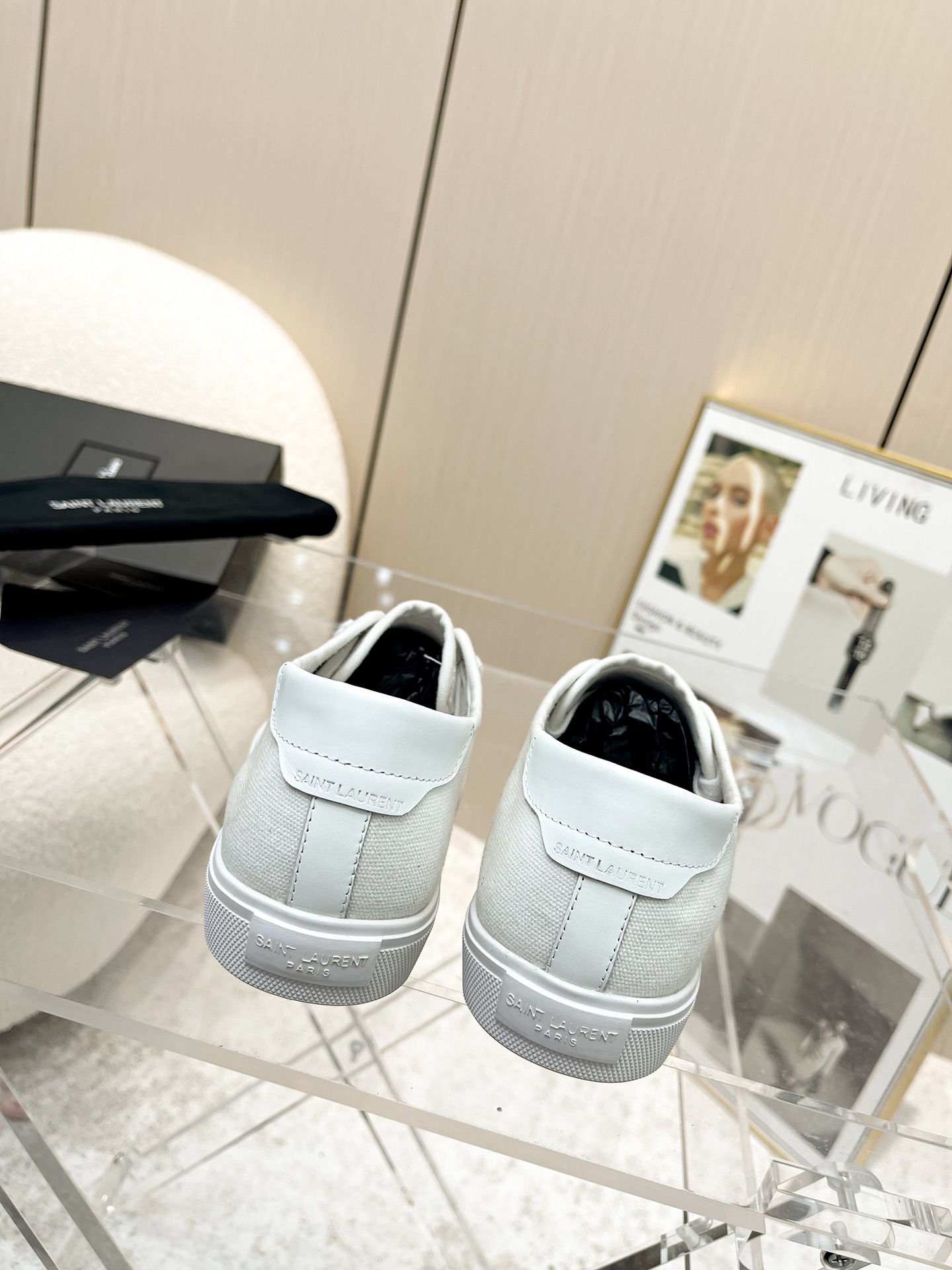 Saint Laurent Sneakers with Enhanced Comfort and Stability, Featuring Unique Design and Premium Materials. - 图片 7