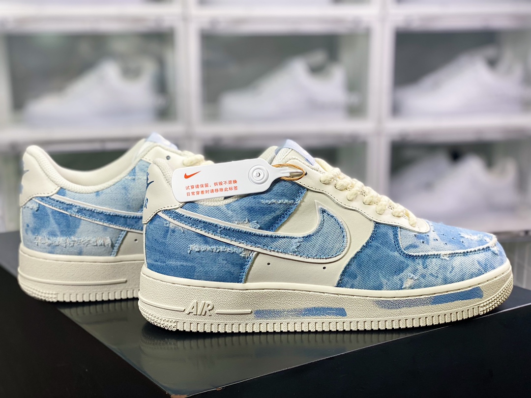 240 Air Force 1 Low”Exclusive Denim”空军一号低帮经典百搭休闲运动板鞋“奶白水洗牛仔浅蓝破洞”CW1888-611