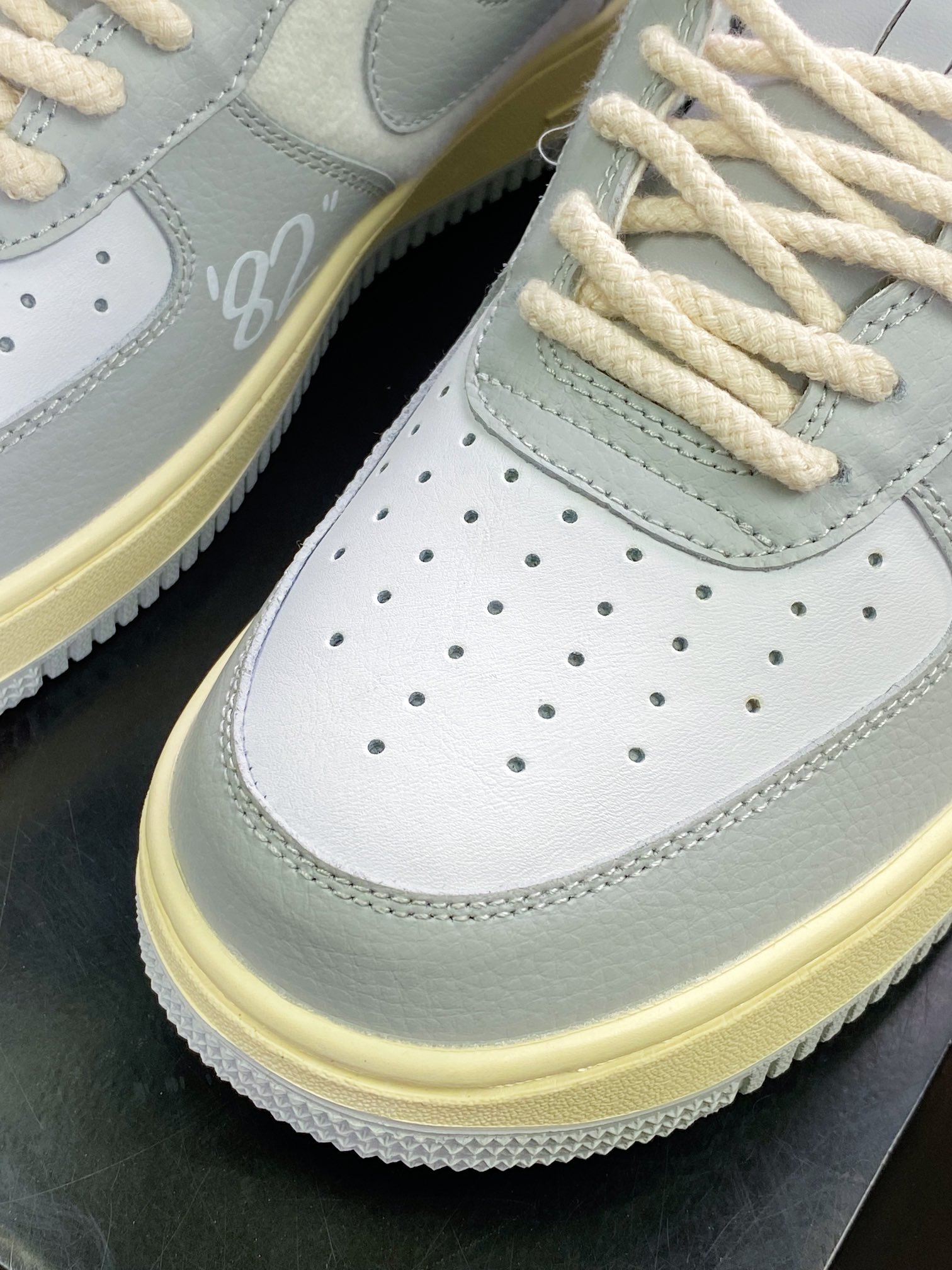 Air Force 1 07 LV8 ”Good Bye” classic low-top all-match casual sports shoes ”smoke white V heart” DO5220-166